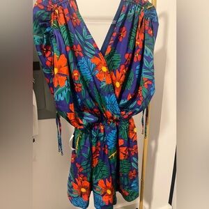 BRAND NEW FLORAL ROMBER